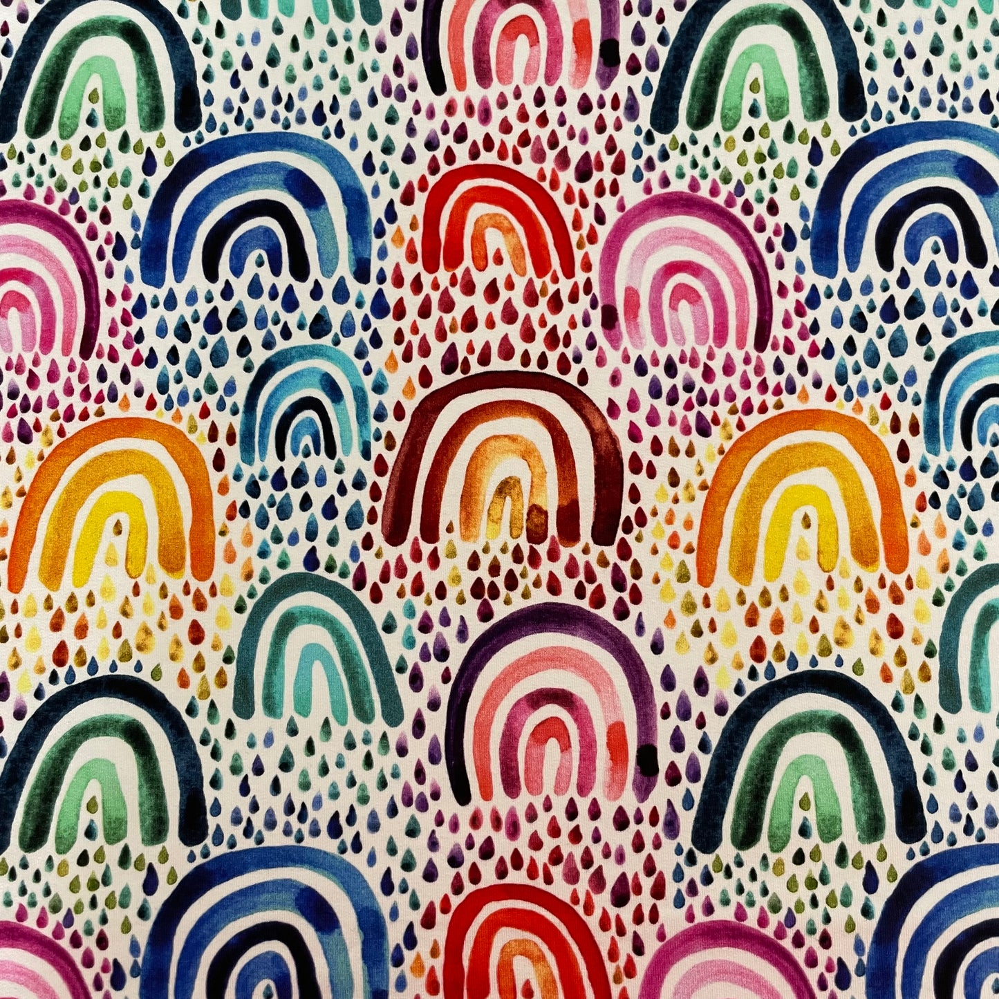 Remnant 62cm - French Terry - Bright Rainbows