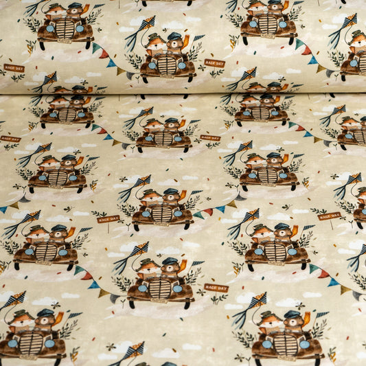 Remnant 73cm - Cotton Jersey - Race Day in Cream (Exclusive)