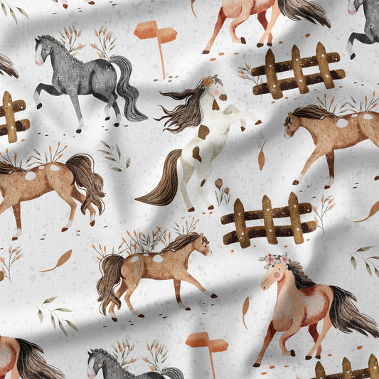 PRE-ORDER - Trott in White