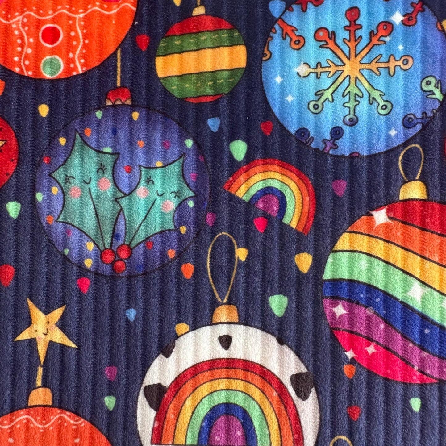 Ribbed Squish - Bright Baubles