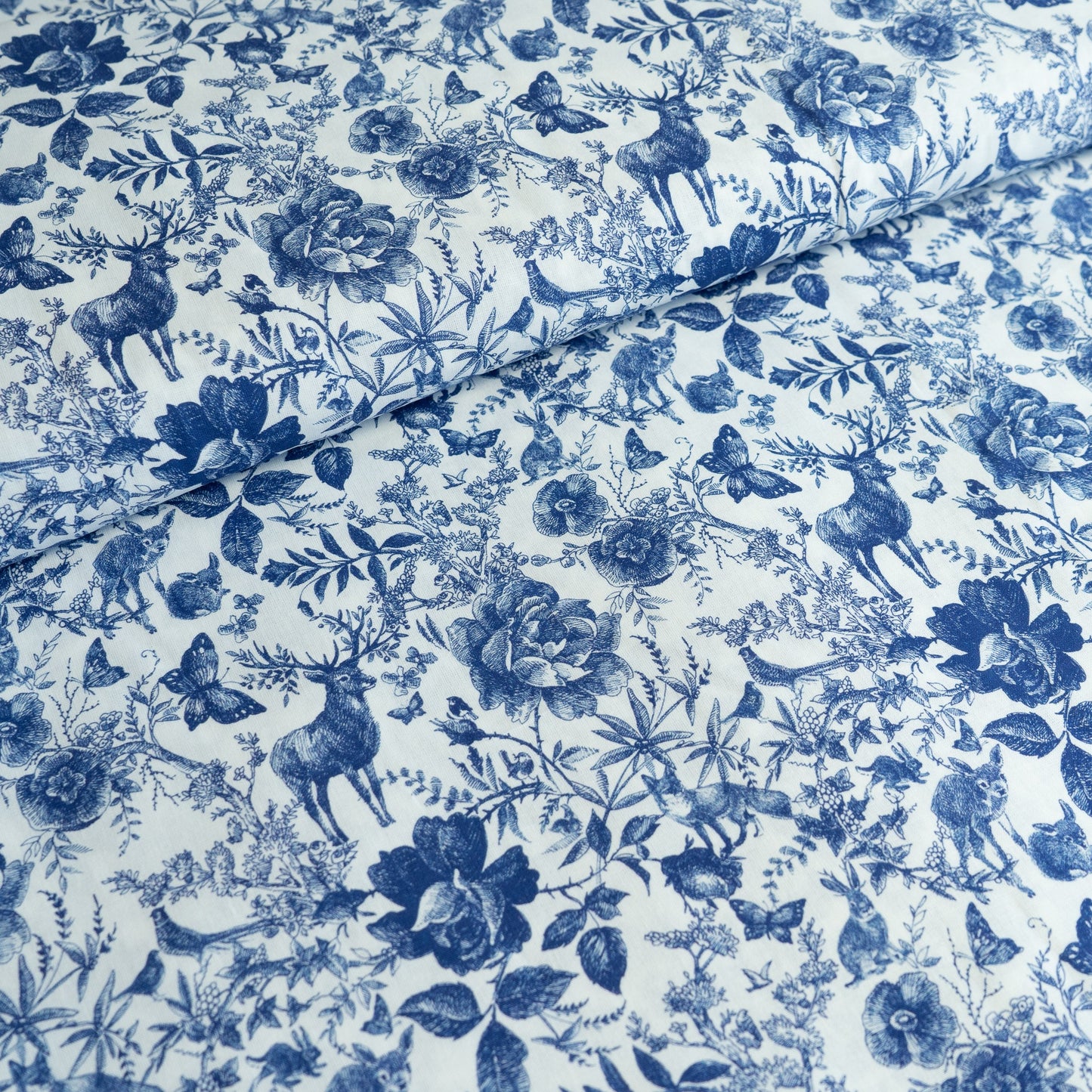 Remnant 24cm - 100% Cotton - Blue Ink Deers